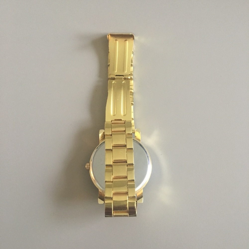 Quartz Watch - Picture 3 of 3